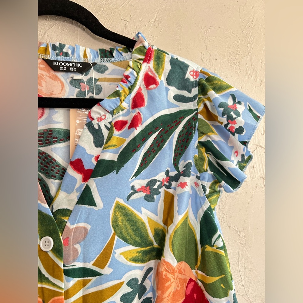 NWT BloomChic jumpsuit - Picture 10 of 11